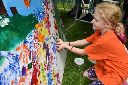 Making art at the 2018 River Festival's Cambridge Creativity Commons.
