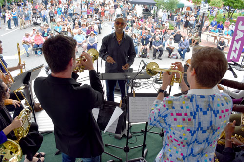 Jazz performers at 2019 Cambridge Arts River Festival.