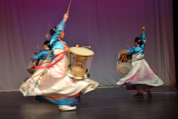 Boston Korean Traditional Dance Group