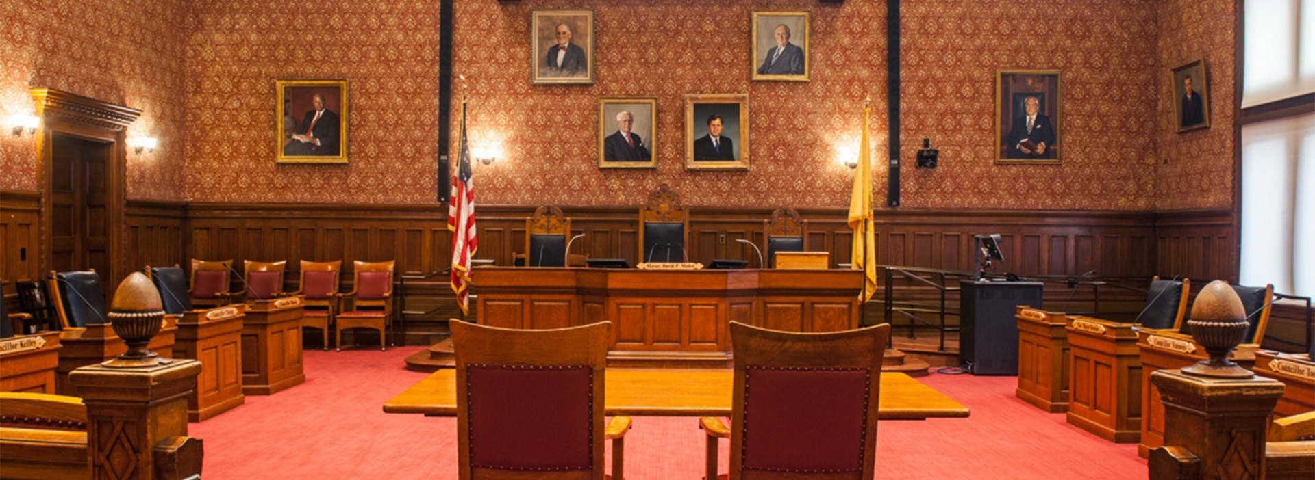 Photo of the Sullivan Chamber in City Hall