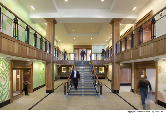 The entrance hallway of 344 Broadway