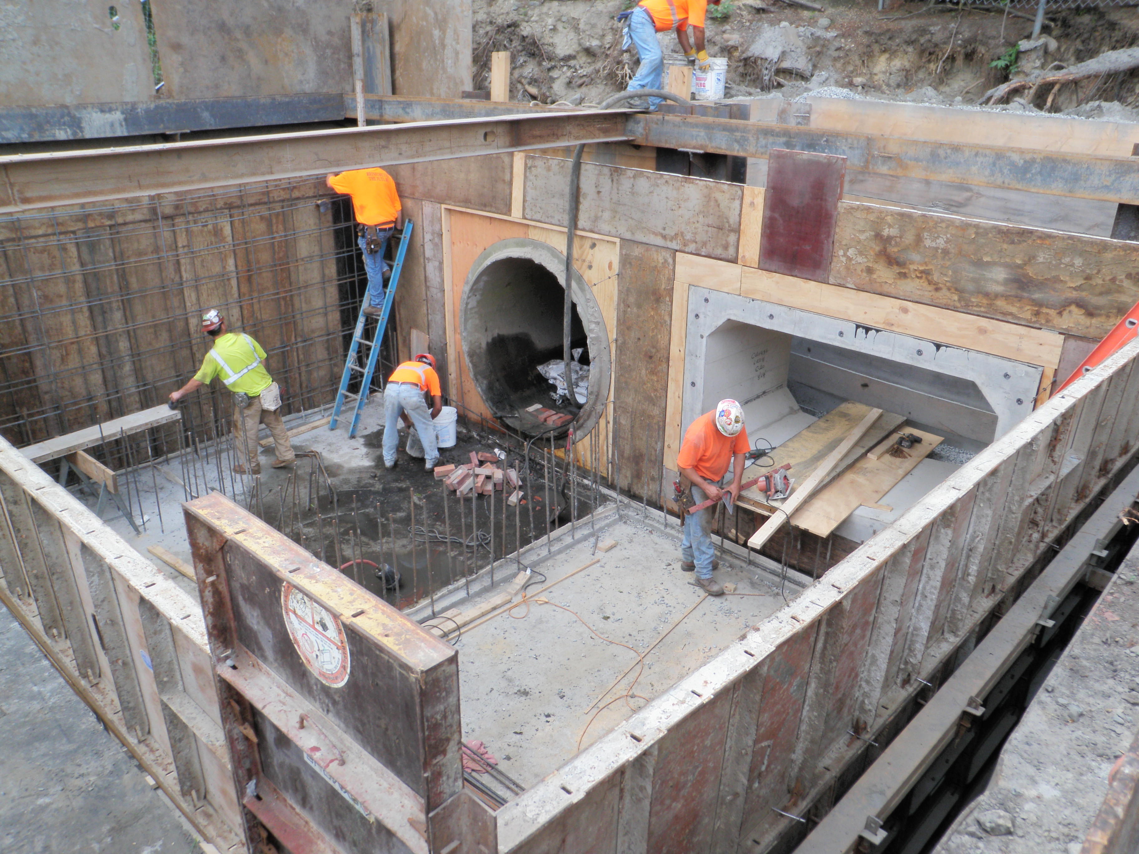 Bending Weir Structure_July 21 2011