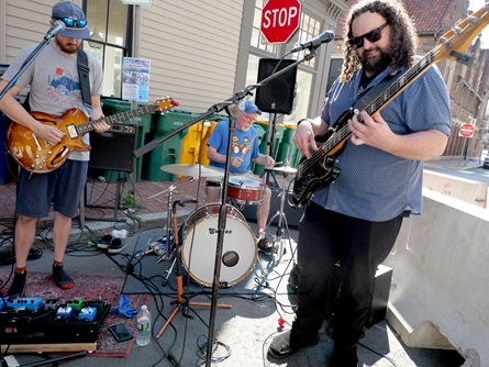 Good Lord the Liftin' performs at the Sea Hag restaurant and bar during the 2026 Cambridge Porchfest.