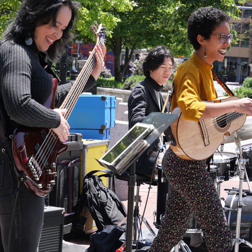 Fabiola Mendez and her band performed a free midday concert of Puerto Rican cuatro music at Jill Brown-Rhone Park in Cambridge’s Central Square Cultural District in May, in a program organized by Cambridge Arts and the Central Square Business Improvement District.