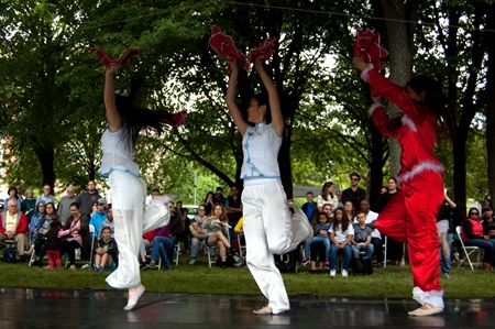 Chu Ling Dance Academy performs