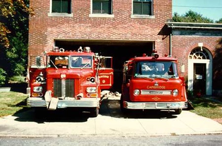 Engine 91971 Maxim pump and 1967 IH wagon