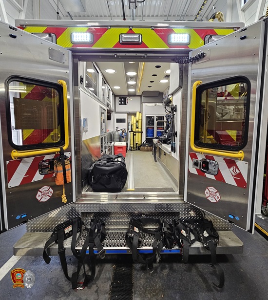 Dive 1 interior views - 6