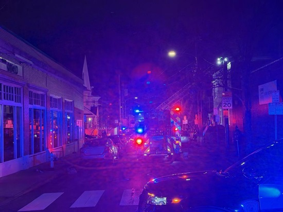 Working Fire Box 45-627 - 2 Forest St - street view