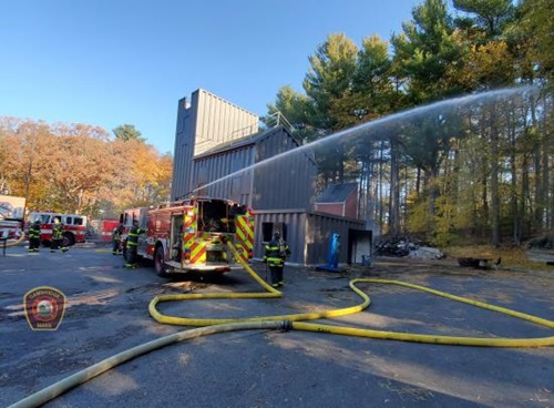 Cambridge fire companies training in Brookline