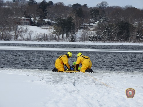 Surface Ice Rescue training - group 3 - 14Feb2022