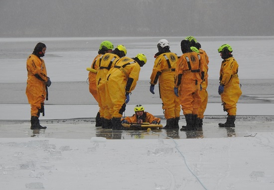 Surface Ice Rescue training - 3
