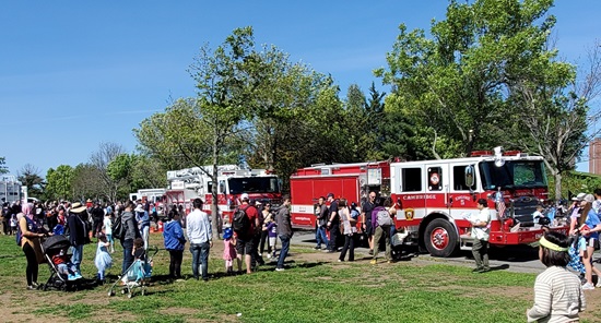 Danehy Park  Day 2022 4 - Fire Dept