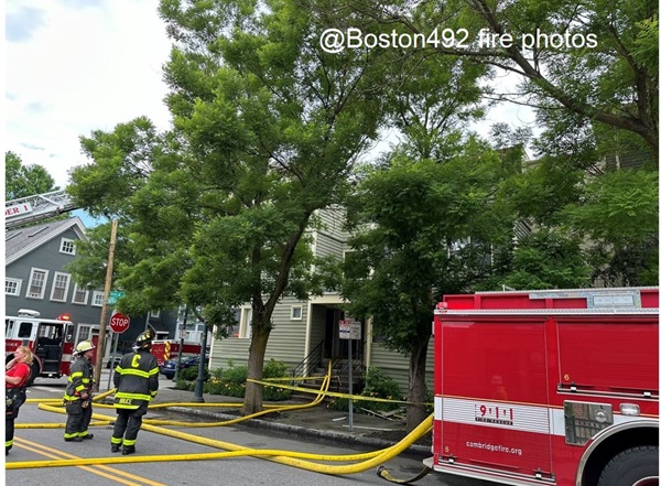 Working fire Box 45-325 Boston492 photo