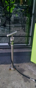 Bike tire pump