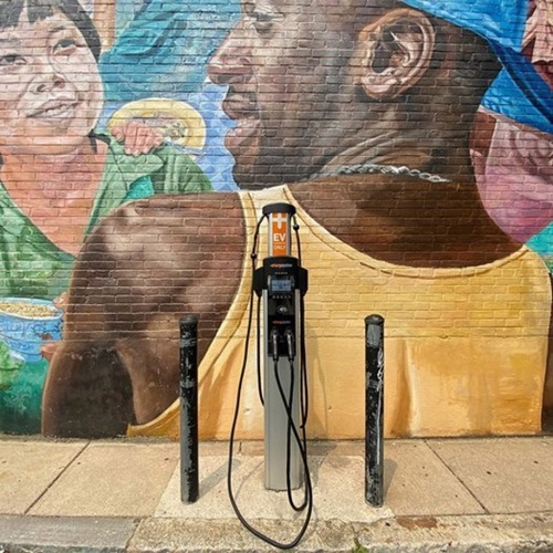 A Level-2 charger in Cambridge. Photo credits to Marc Levy, Cambridge Day.